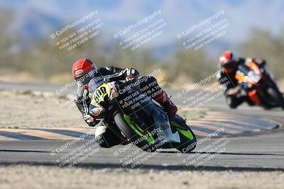 media/Dec-07-2025-CVMA (Sun) [[3e7d2de5dc]]/Race 12- Formula 40 MW and LW/